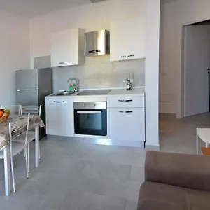  Apartment Eolo Italien